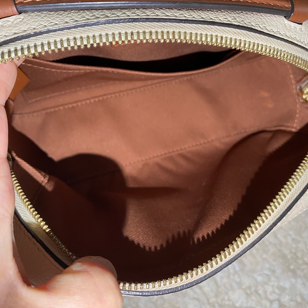 Louis Vuitton saintonge empreinte - Picture 12 of 17